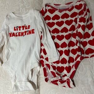 Old Navy Valentine Baby Bodysuit Set 6-12M